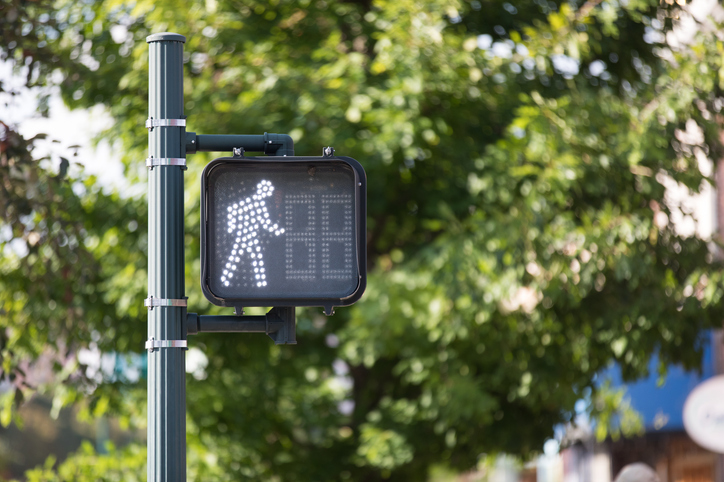 pedestrian crosswalk traffic signal - Nashville pedestrian accident lawyer